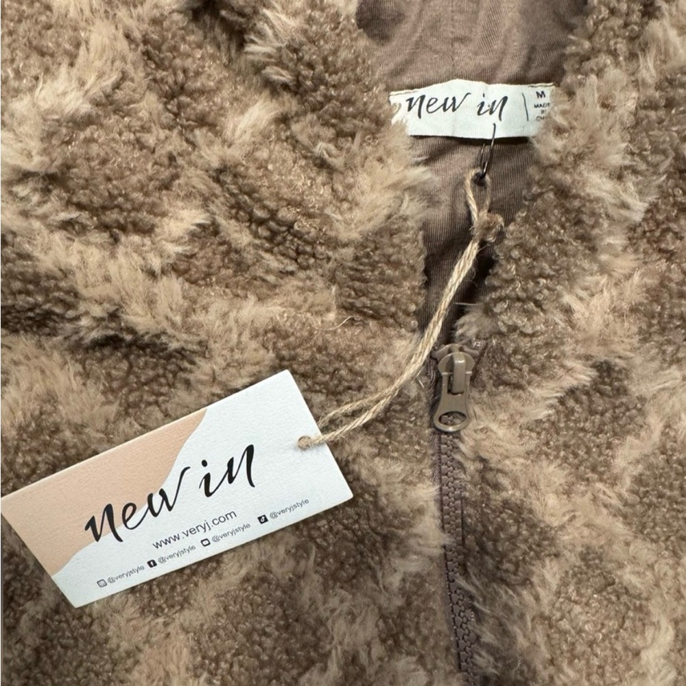 Teddy M Sherpa Hooded Jacket NWT - Picture 5 of 6